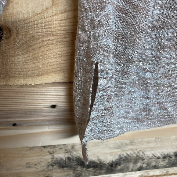 J.Crew Size M Tan and Cream Color Button-Up Lightweight Cardigan With Sh… - Picture 3 of 9